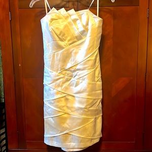 Size 7 cream color satin strapless dress